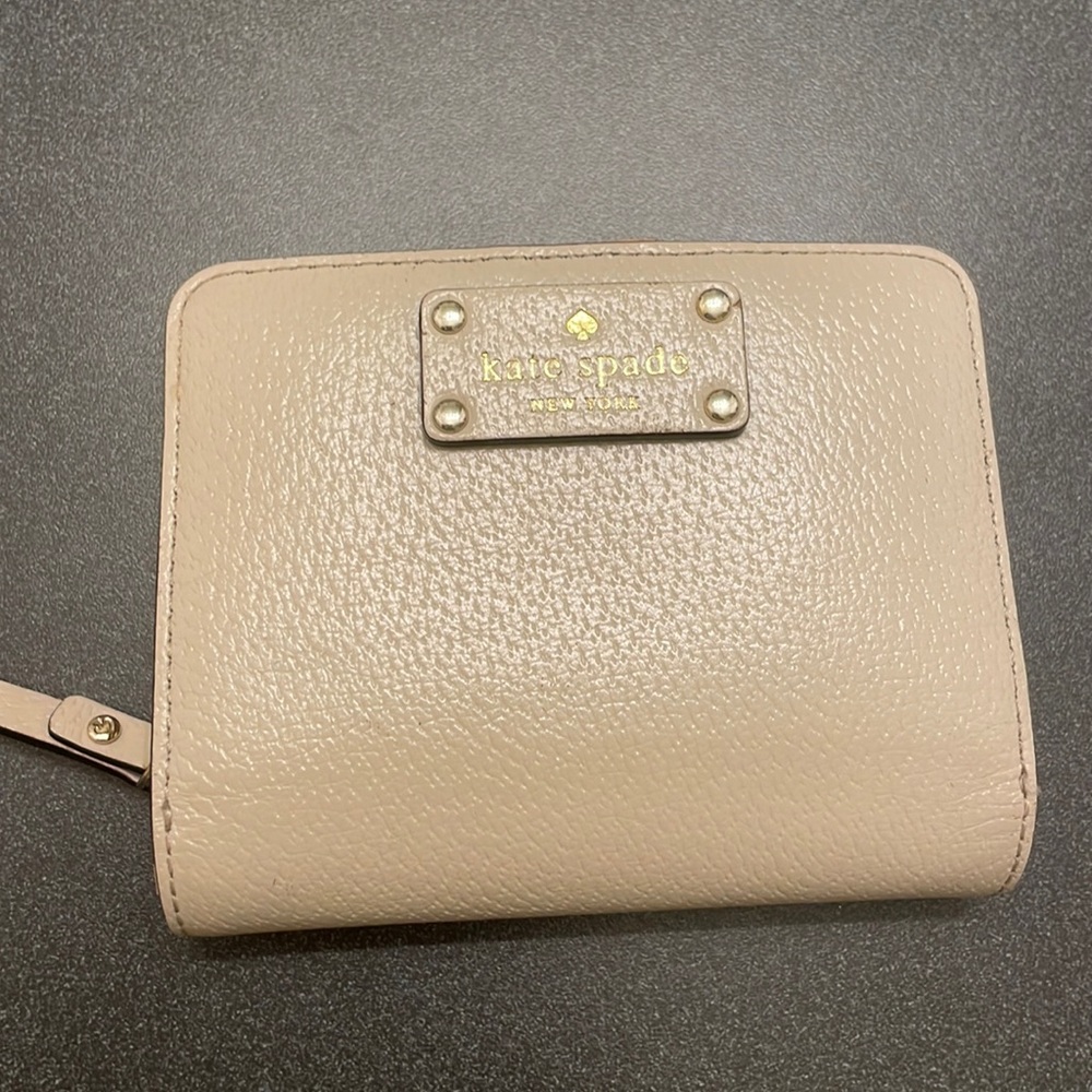 Tan Kate spade wallet